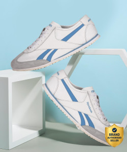 REEBOK Super Club Men White Shoes - Image 6