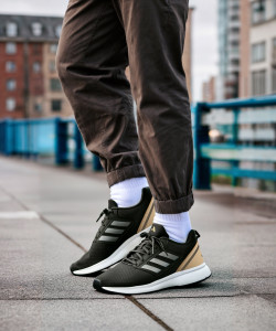 ADIDAS Stunicon M Running Shoes For Men