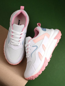 Knoos Sneakers For Women