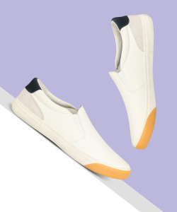 United Colors of Benetton Slip On Sneakers For Men