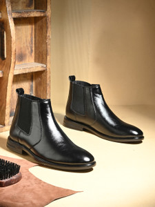Roadster Men Black Chelsea Boots - Image 6