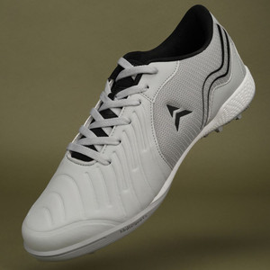 AVANT Streamline Turf Football Shoes Enhanced Cushioning Superior Grip Lightweight Football Shoes For Men