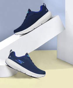 Skechers GO RUN SUPERSONIC Running Shoes For Men