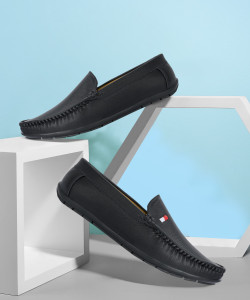 LEATHERKRAFT Men's Black Loafers - Image 6