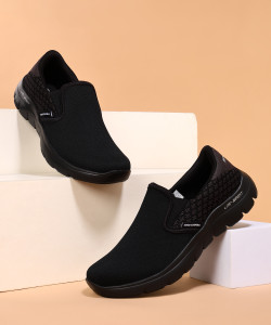 Skechers SUMMITS Sneakers For Men
