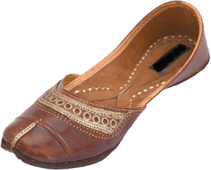 house of common Punjabi jutti for women|Jutti for women leather|Mojaris for women Party Wear For Women