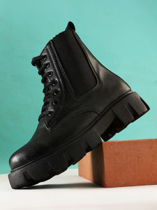 Roadster Women Black Mid Top Platform Heel Chunky Boots For Women