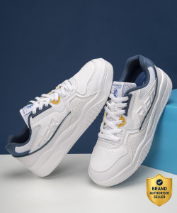 RED TAPE Men's Rounded Front Sneakers - Image 1