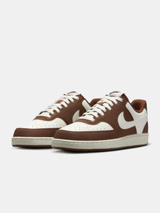 NIKE W NIKE COURT VISION LO P NBK महिलाओं के लिए स्नीकर्स