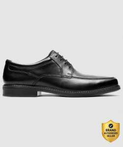 CLARKS Clarks Ipswich Apron II Black Leather Slip On For Men
