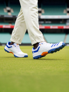 ADIDAS CRINU 23 M Cricket Shoes For Men
