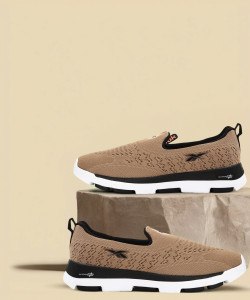 REEBOK Metro Inbound Slip Walking Shoes For Men