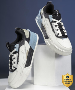 RED TAPE Men Red Casual Sneakers - Image 6