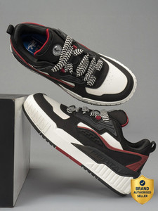 RED TAPE Lifestyle Men Red Sneakers - Image 6