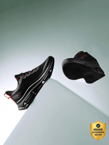 JQR MAX PLUS Men's Black Running Shoes - Image 6