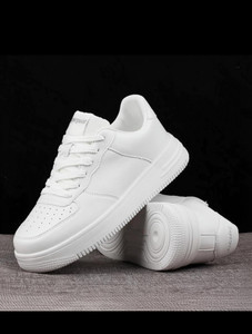 Robbie Jones Casual White Sneakers - Image 6
