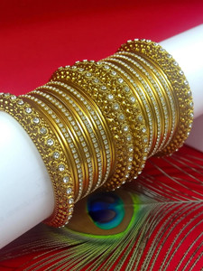 OrnaDzn Zevellery Alloy Cubic Zirconia Gold-plated Bangle Set