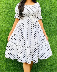 LuxeStyle Women Fit and Flare White, Black Below Knee Dress
