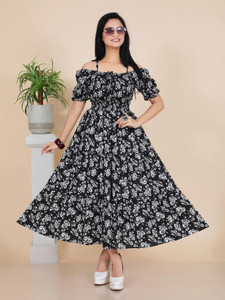 DSGARMENT Women Gown Black Maxi/Full Length Dress