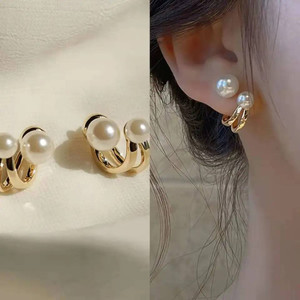 JEWELFY Exotique Korean Double Sided Pearl 2 in 1 Alloy Stud Earring
