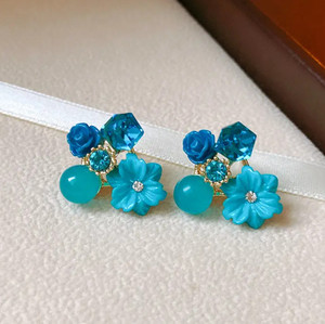 AKISON JEWELS Earrings For Women Girls Korean Western Fashion Earring Trendy Stylish Flower Crystal Alloy Earring Set, Stud Earring