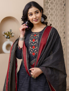 AuzaSho Collection Women Kurta Pyjama Dupatta Set