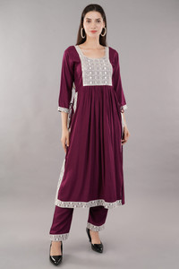 Shrutika Women Kurta Pant Set