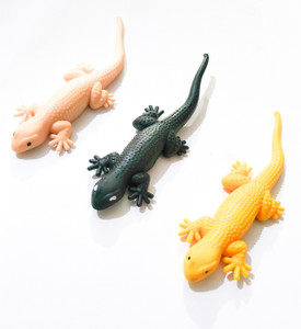 4GX Pack of 3 Fake Lizard House Gecko Rubber Practical Jokes & Prank Trick टॉयज़ प्रैंक टॉयज़ रबर लीज़र्ड गैग टॉय
