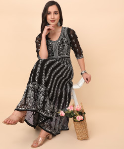 Youthnic Women Chikan Embroidery Anarkali Kurta