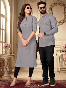 फैशन गैलेरिया महिलाओं के लिए सॉलिड A-लाइन कुर्ता