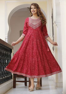 DARVIKAA COLLECTION Women Embroidered Gown Kurta