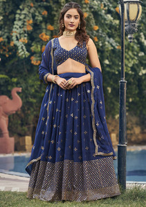 QUEDDY'S Embroidered Semi Stitched Lehenga Choli
