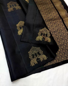 AVANTIKA FASHION Woven Kanjivaram Pure Silk, Art Silk Saree