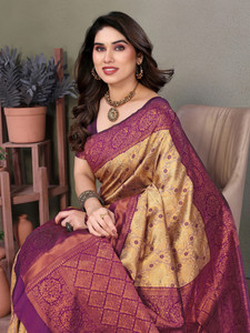 AVANTIKA FASHION Woven Kanjivaram Pure Silk, Art Silk Saree