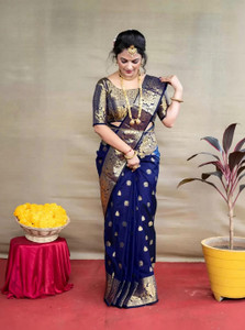 SareeChic Woven Kanjivaram Pure Silk Saree