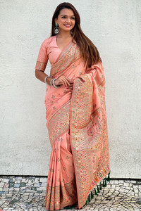 ROOP LAVANYA Woven Kanjivaram Pure Silk Saree