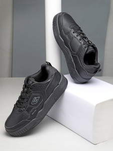 Bond Street By Red Tape Sneakers For Men