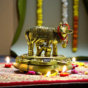 SBBCO Divine Edge Mini Gold Polish Kamdhenu Cow Decorative Showpiece  -  4.8 cm