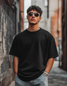 LazyGreg Solid Men Round Neck Black T-Shirt
