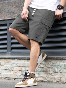 Pitzz Solid Men Grey Cargo Shorts