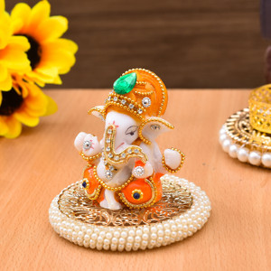 UniqueArt Lord Ganesha Idol Figurine Showpiece Hindu Polyresin Car Dashboard Decorative Showpiece  -  8.75 cm
