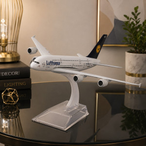 TAPAS Lufthansa A380 9cm Model - Image 6