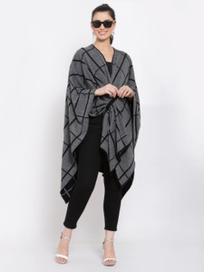 513 Women Shrug