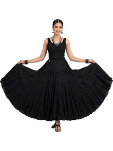 SUJAS Solid Women Flared Black Skirt