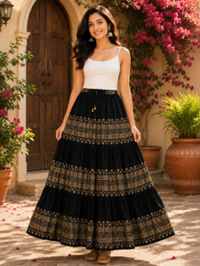 Gravel Grit Printed Women Flared Black Skirt