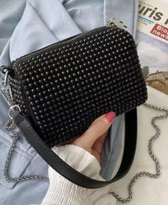 chaina Black Hand-held Bag 1jb