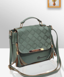 magnifique Green Sling Bag Green Women Sling Bag - Regular Size PU