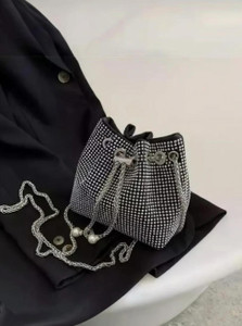CARRY CARAT Silver Hand-held Bag Potli_silver11