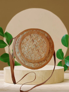 CLASSIQUE Multicolor Sling Bag Bamboo Shital Pati Round Sling