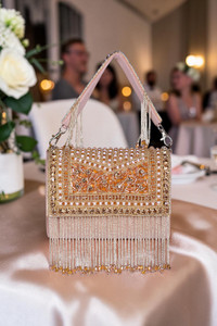 Naizoo Gold Clutch 01